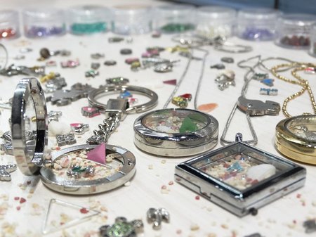 Studio 8 Glass Bermuda